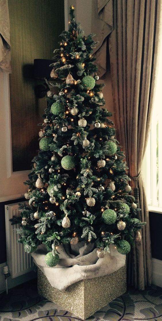 Green Christmas Tree Home Decor